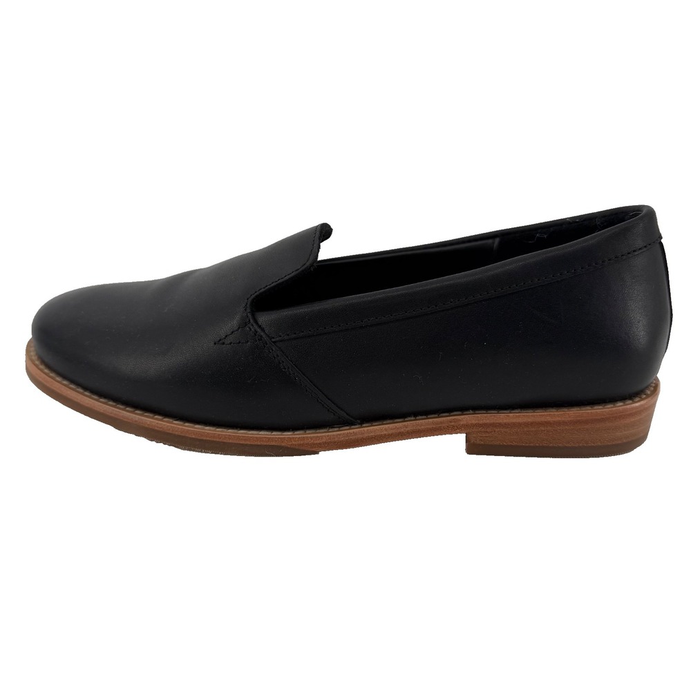 Patina Women's Leather Loafers Size 9  Black Slip On Flat Shoes